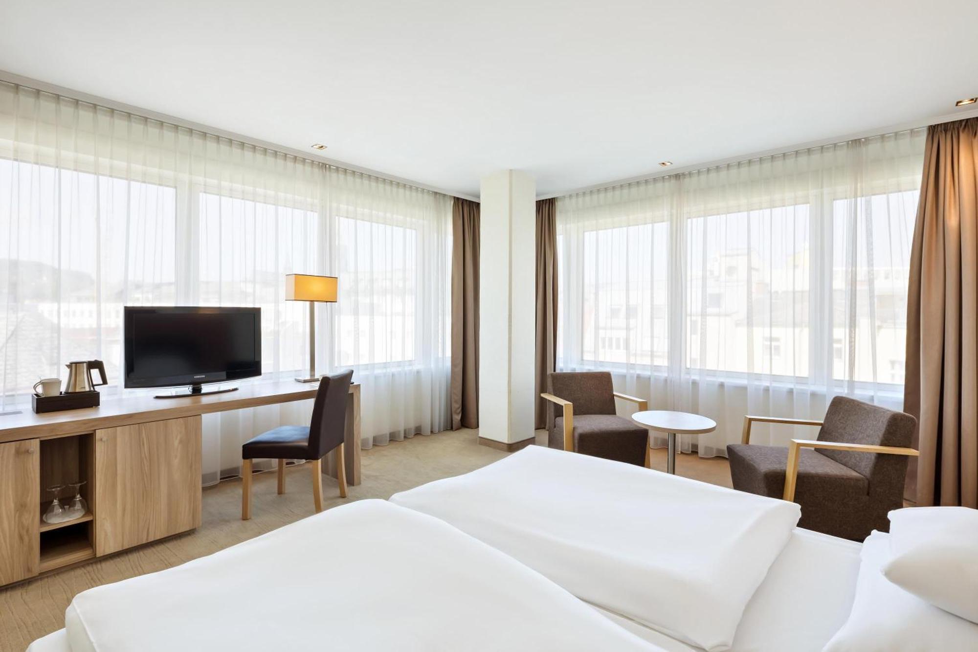 Hotel Schillerpark Linz, A Member Of Radisson Individuals Exterior photo