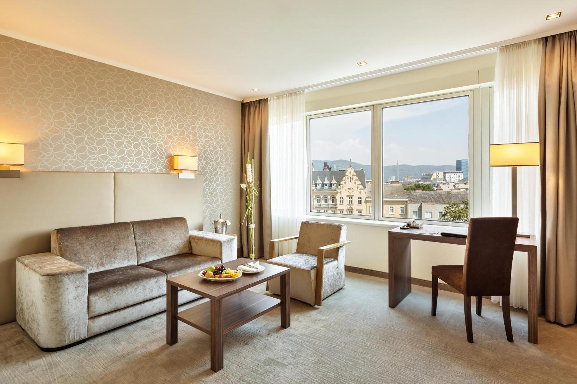 Hotel Schillerpark Linz, A Member Of Radisson Individuals Exterior photo